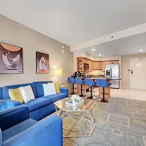 https://royal-oasis-suite-at-platinum-hotel-strip-views.las-vegashotels.net